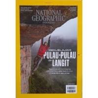 Image of National geographic april 2022 : menjelajahi pulau-pulau di langit